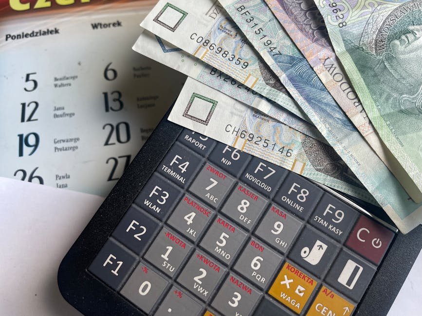 calculator money cash financial planning