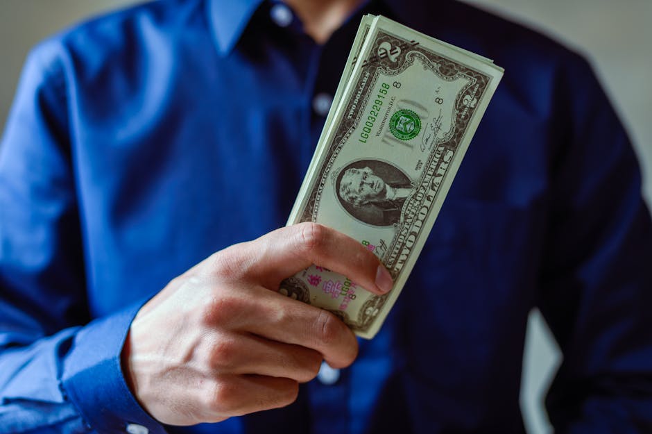 personal trainer money cash earnings