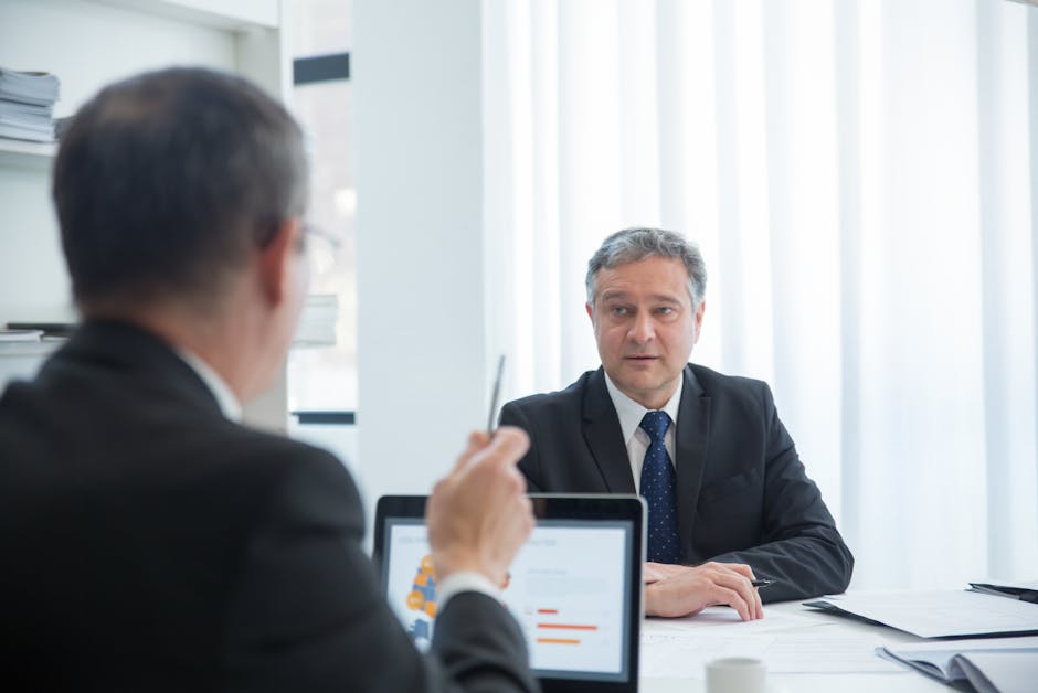 business consulting meeting crisis management