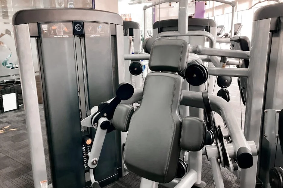 Jak trener personalny może wykorzystać model „fitness liquidation" - dlaczego wyprzedawanie zamykających się siłowni może przynieść 35 000 zł miesięcznego dochodu bez własnego lokalu