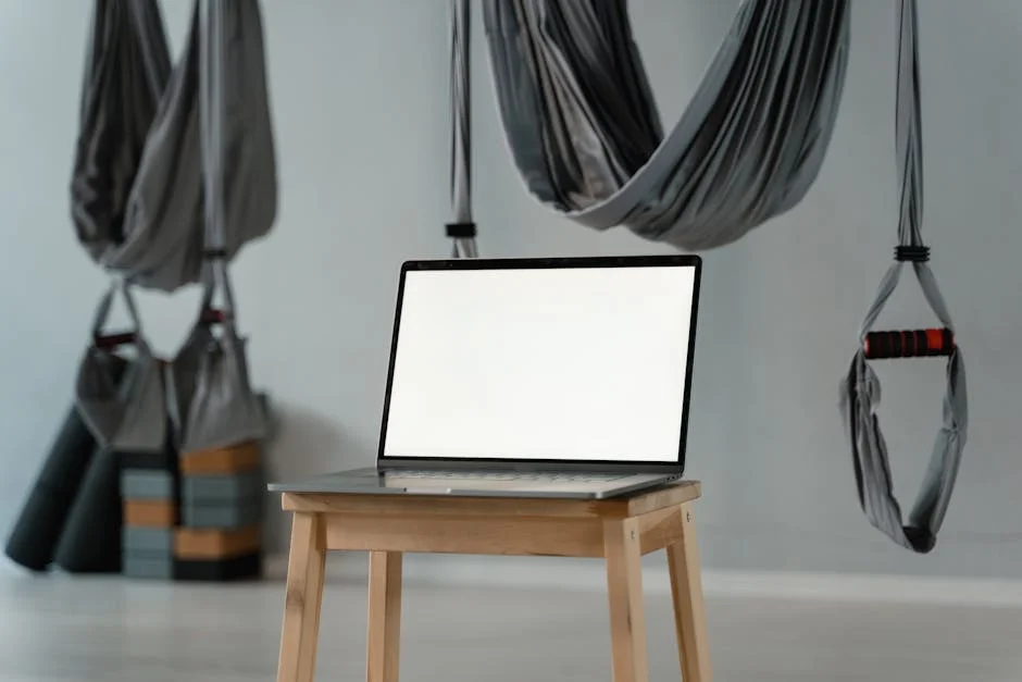 Jak trener personalny może wykorzystać model „ghost trainera" dla influencerów fitness - dlaczego praca za kulisami może być bardziej opłacalna niż własna marka