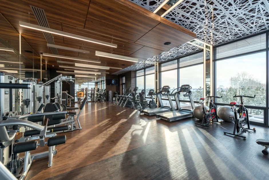 Jak trener personalny może wykorzystać model „fitness equipment leasing" dla startupów - dlaczego wynajmowanie sprzętu treningowego z opcją wykupu może przynieść 31 000 zł miesięcznego dochodu bez kap